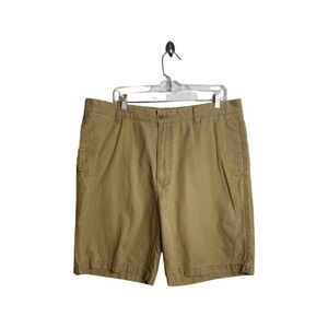 IZOD Men Chino Khaki Flat front Shorts Size 40 with button flap back pockets.
